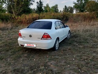 2010 Nissan Almera Classic I, белый, 470000 рублей, вид 3