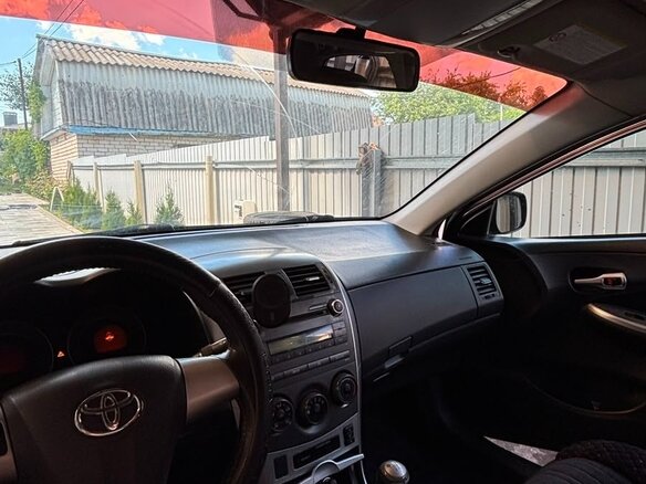 2011 Toyota Corolla X (E140, E150) Рестайлинг, чёрный, 1300000 рублей - вид 8