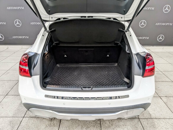 2019 Mercedes-Benz GLA 200 I (X156) Рестайлинг, белый, 2530000 рублей - вид 9