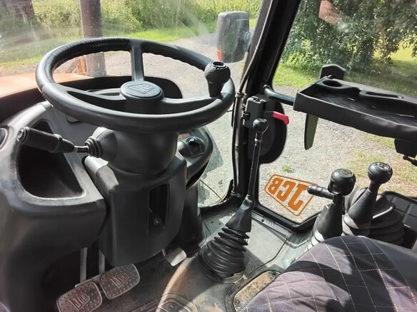 2011 JCB 3CX, 5800000 рублей - вид 4