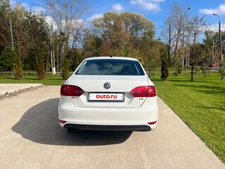 2011 Volkswagen Jetta VI, белый, 1000050 рублей, вид 4
