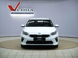 2018 Kia Ceed III, белый, 1520000 рублей, вид 2