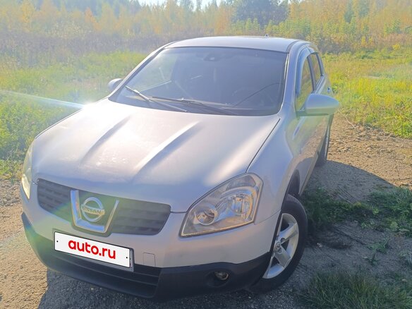 2007 Nissan Qashqai I, серебристый