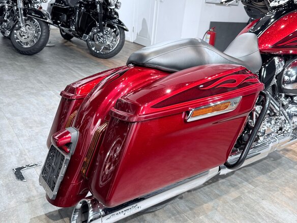 2017 Harley-Davidson Street Glide, красный, 1999000 рублей - вид 15