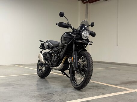 2026 Royal Enfield Himalayan, чёрный, 620000 рублей, вид 3