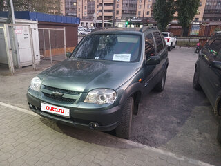 2009 Chevrolet Niva I Рестайлинг, серый, 640000 рублей, вид 2