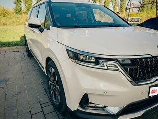 2021 Kia Carnival IV, белый, 3990000 рублей, вид 3