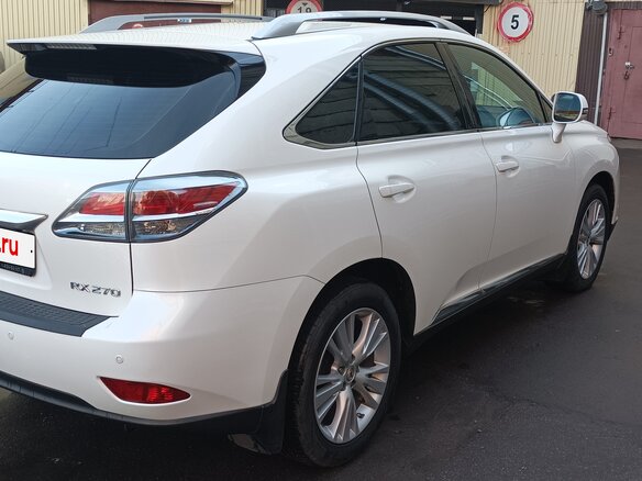 2013 Lexus RX 270 III Рестайлинг, белый, 2850000 рублей - вид 2