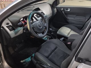 2008 Renault Megane II Рестайлинг, серебристый, 345000 рублей, вид 5
