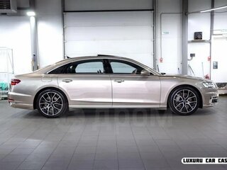 2018 Audi A8 Long 55 TFSI IV (D5), серый, 5850000 рублей, вид 4