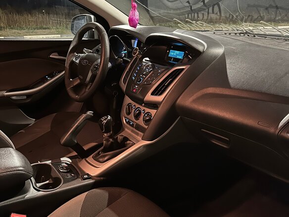 2014 Ford Focus III, белый, 400000 рублей - вид 8