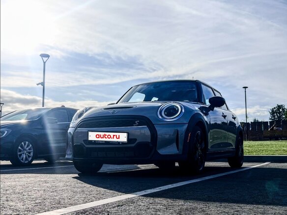 2021 Mini Hatch Cooper S III (F55/F56) Рестайлинг 2, серый, 2500000 рублей - вид 6