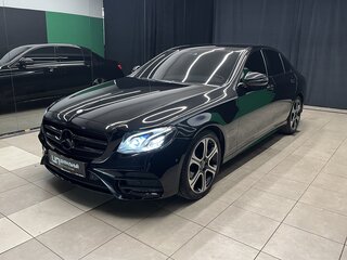 2016 Mercedes-Benz E-Класс 200 V (W213, S213, C238), чёрный, 3250000 рублей, вид 3