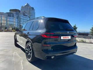 2025 BMW X7 40i I (G07) Рестайлинг, чёрный, 16000000 рублей, вид 5