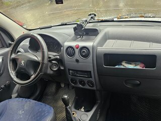2010 Peugeot Partner I Рестайлинг, белый, 345000 рублей, вид 5