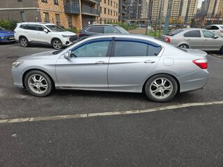 2013 Honda Accord IX, серебристый, 1400000 рублей, вид 5