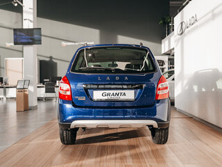 2026 Lada (ВАЗ) Granta Cross I Рестайлинг, синий, 1216000 рублей, вид 3