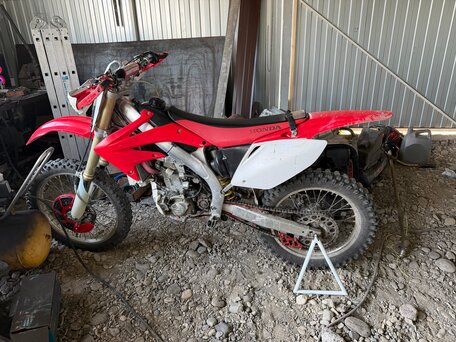 2008 Honda CRF 450R, красный, 250000 рублей, вид 3