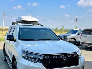 2020 Toyota Land Cruiser Prado 150 Series Рестайлинг 3, белый, 7150000 рублей, вид 2