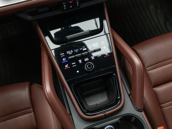 2023 Porsche Cayenne III Рестайлинг, серый, 12890000 рублей - вид 20