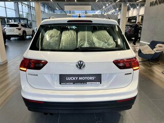 2019 Volkswagen Tiguan II, белый, 2595000 рублей, вид 4