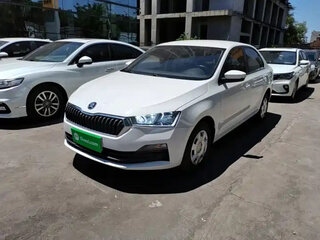 2023 Skoda Rapid L II, белый, 1123205 рублей, вид 3