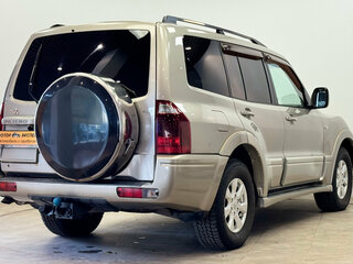 2006 Mitsubishi Pajero III Рестайлинг, бежевый, 900000 рублей, вид 4