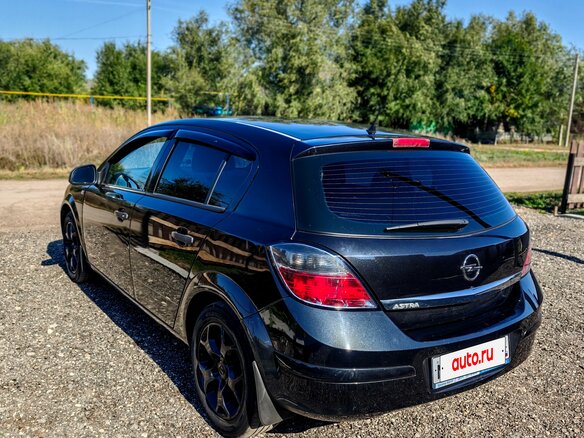 2011 Opel Astra H Рестайлинг, чёрный, 550000 рублей - вид 5
