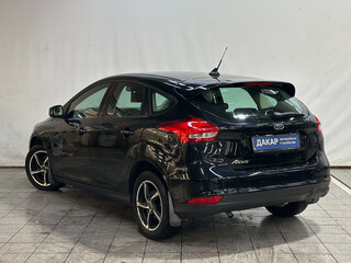2017 Ford Focus III Рестайлинг, чёрный, 740000 рублей, вид 4