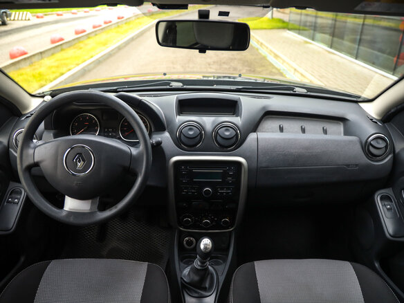 2014 Renault Duster I, чёрный, 969777 рублей - вид 10