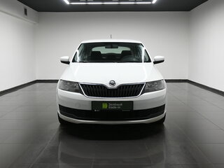 2018 Skoda Rapid I Рестайлинг, белый, 1000000 рублей, вид 3