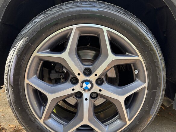 2019 BMW X1 18d sDrive II (F48), коричневый, 2150000 рублей - вид 18