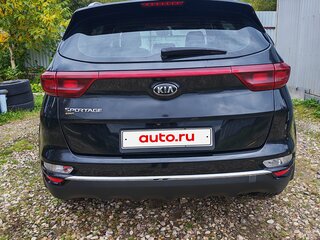 2019 Kia Sportage IV Рестайлинг, чёрный, 1450000 рублей, вид 4