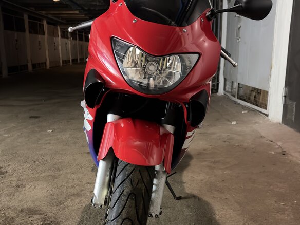 1999 Honda CBR 600F, красный, 380000 рублей - вид 3