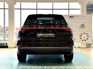 2026 Geely EX5 Гибрид EM-R, чёрный, 3829990 рублей, вид 3
