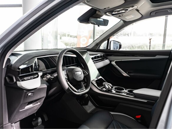 2026 Geely Atlas II, серебристый - вид 9