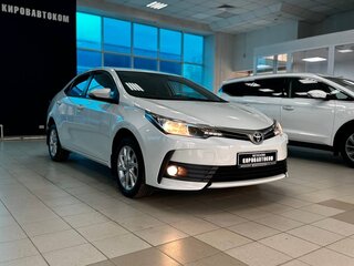 2018 Toyota Corolla XI (E160, E170, E180) Рестайлинг 1, белый, 1899000 рублей, вид 4