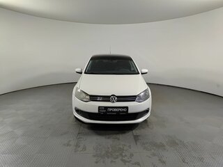 2014 Volkswagen Polo V, белый, 620000 рублей, вид 2