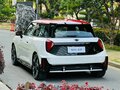 2025 Mini Hatch JCW Electric IV (F65/F66/J01), белый, 6390000 рублей - вид 6