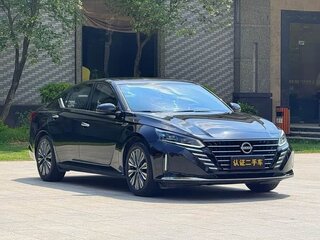 2023 Nissan Altima VI (L34) Рестайлинг, чёрный, 1840000 рублей, вид 2