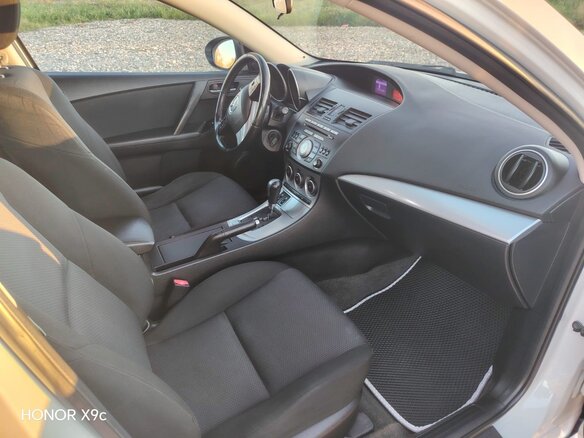2010 Mazda 3 II (BL), белый, 950000 рублей - вид 7