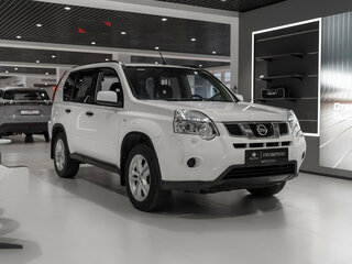 2013 Nissan X-Trail II Рестайлинг, белый, 1180000 рублей, вид 2