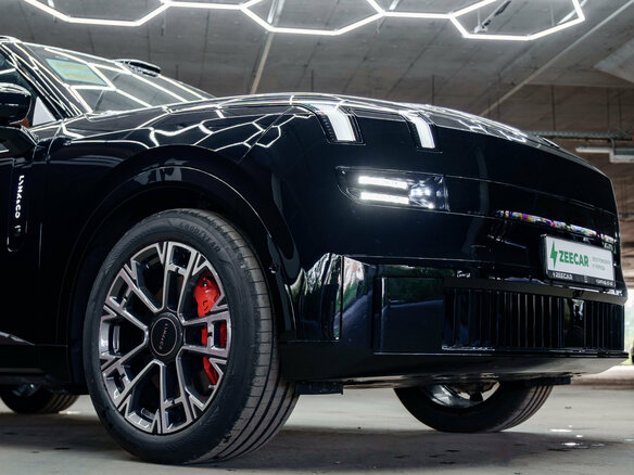 2026 Lynk & Co 900, чёрный, 7650000 рублей - вид 9