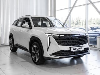 2026 Geely Atlas II, белый, 3449990 рублей, вид 2