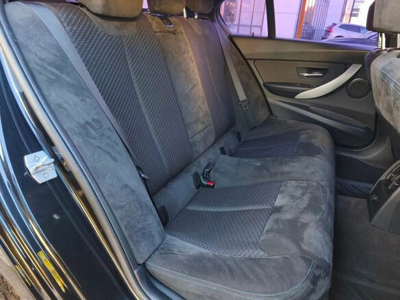 2014 BMW 3 серии 320i xDrive VI (F3x), чёрный, 1570000 рублей - вид 16