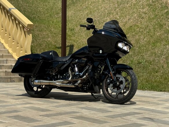 2022 Harley-Davidson Road Glide ST, чёрный, 3000000 рублей - вид 8