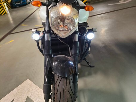 2009 Yamaha FZ6, белый, 400000 рублей, вид 4