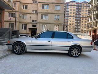 2001 BMW 7 серии Long 740Li III (E38) Рестайлинг, серебристый, 1400000 рублей, вид 1