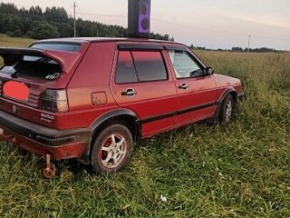 1990 Volkswagen Golf II, красный, 300000 рублей, вид 2