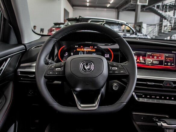 2025 Changan CS35 Plus I Рестайлинг, серебристый - вид 12